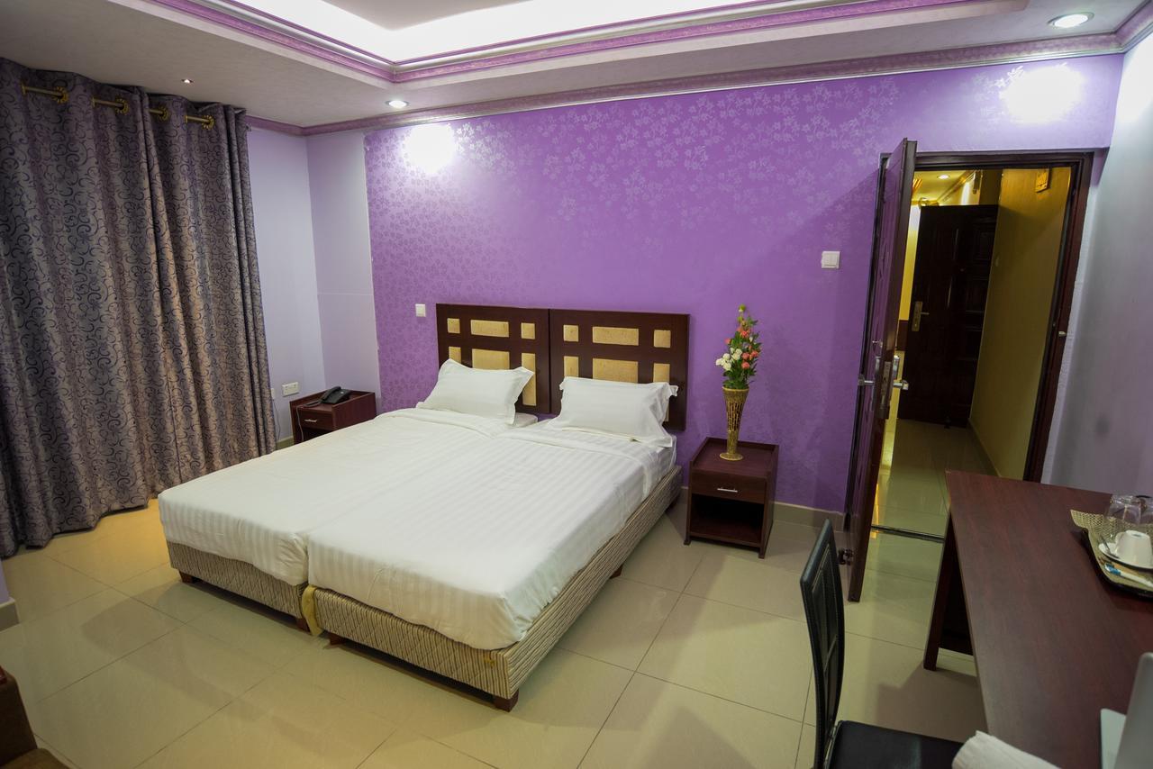 Euro Hotel And Apartments Dar es Salaam Exteriör bild