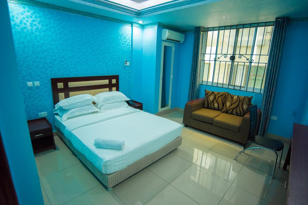 Euro Hotel And Apartments Dar es Salaam Exteriör bild